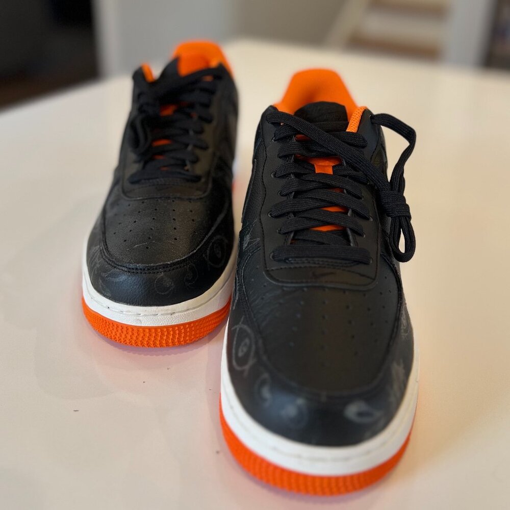 Nike Air Force 1 '07 LV8 | Black & Fireberry | Men’s Size 11 (DD9183-001)